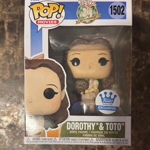 Funko Exclusive Dorothy & Toto Figure - Brown and Blue